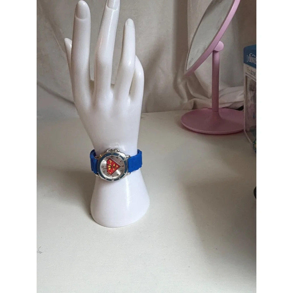 Accutime Watch Corp. superman dc